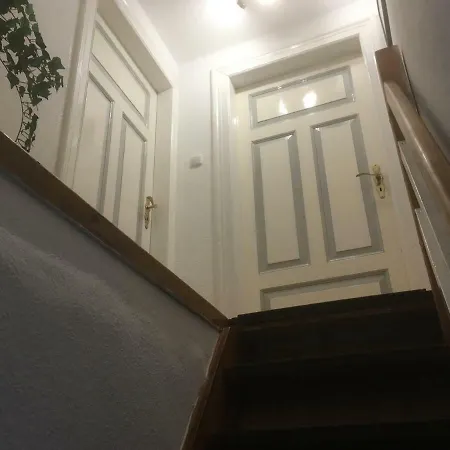 Ferienwohnung Im Alten Landarbeiterhauschen Holtsee
